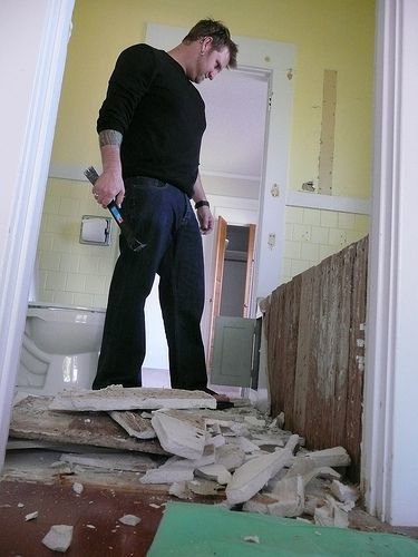 HGTV Fun Facts and Dirty Little Secrets
